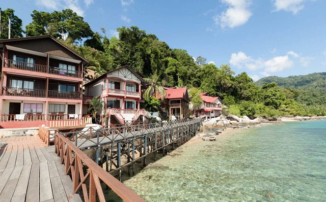 tioman island panuba inn resort front sea and bridge