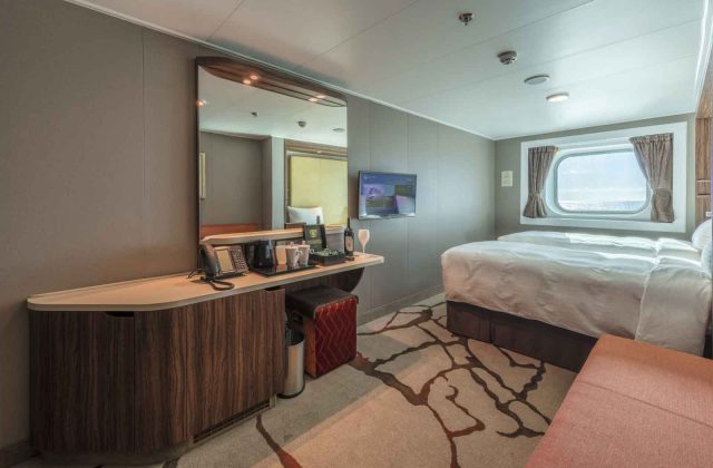 genting dream cruise Oceanview Stateroom